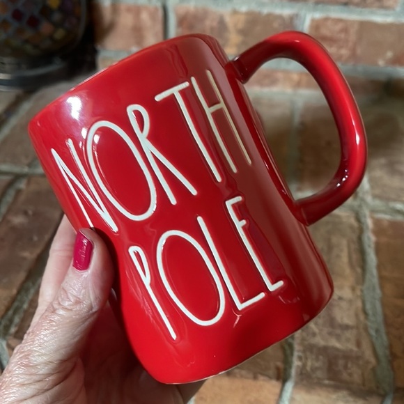 Rae Dunn Red JINGLE BELLS & NORTH POLE Ceramic Mugs Set of 2 - Picture 3 of 5
